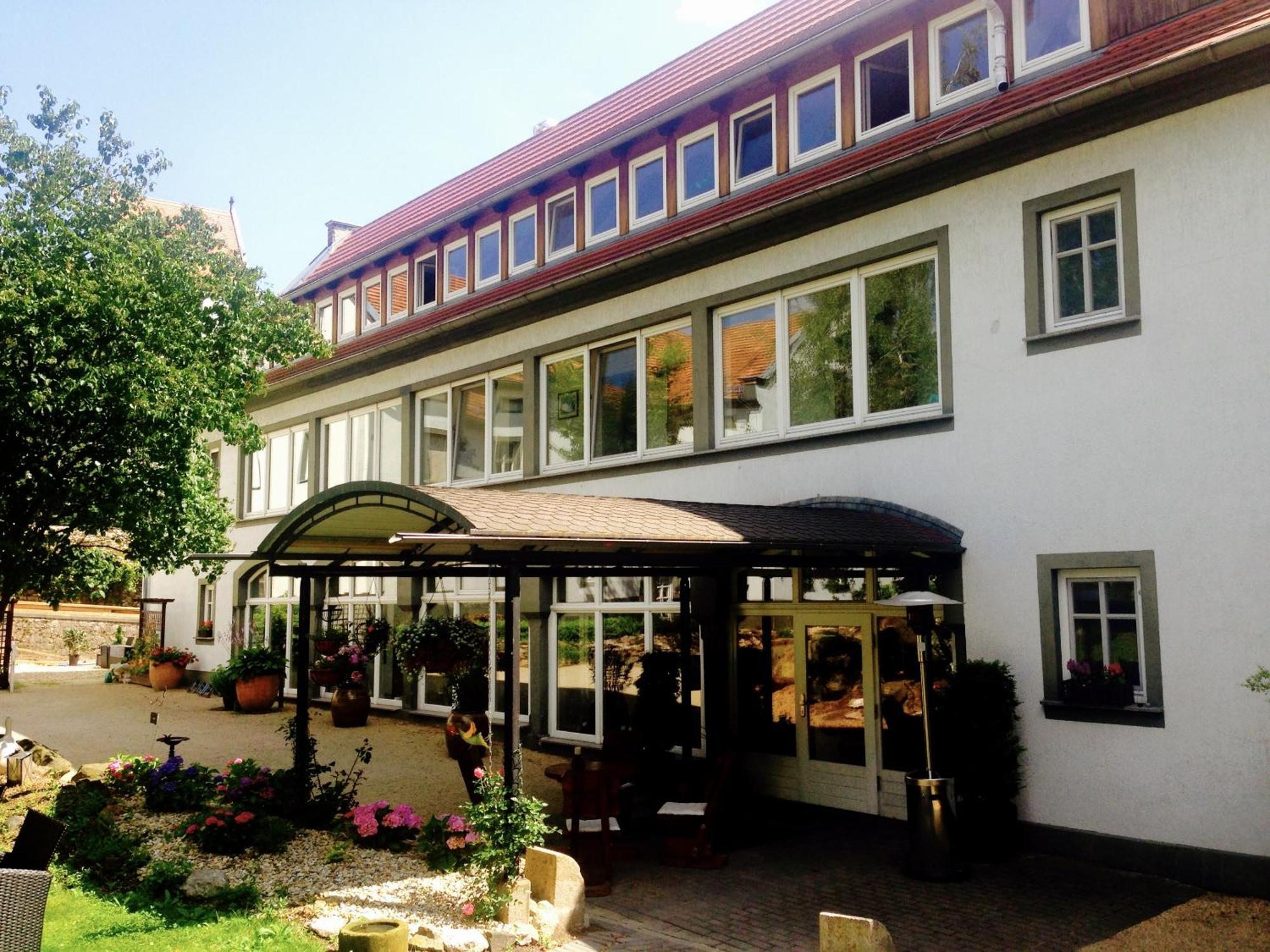 Görlitz Dein Gutshof Hotel & Ferienwohnungen מראה חיצוני תמונה