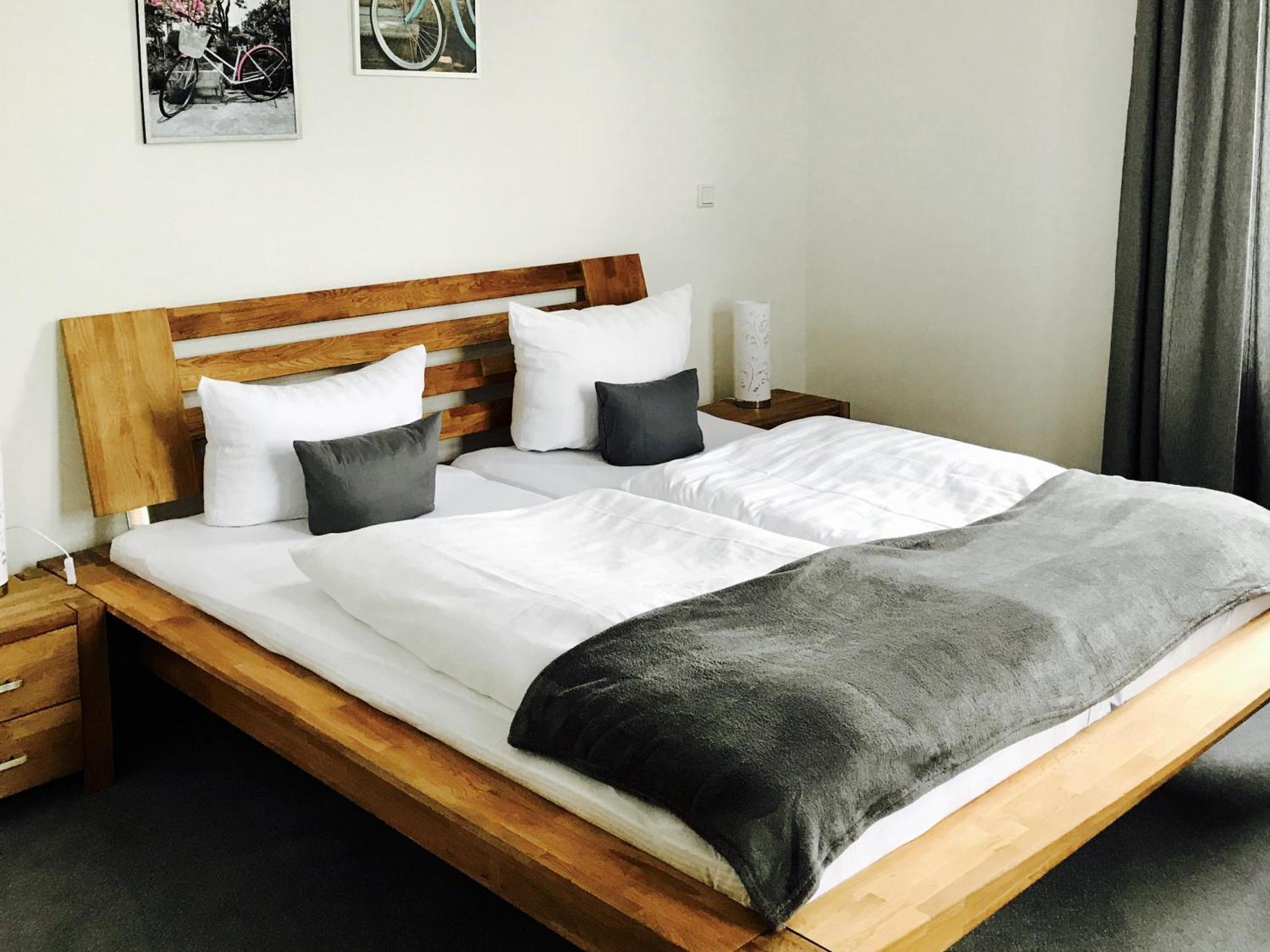 Görlitz Dein Gutshof Hotel & Ferienwohnungen חדר תמונה