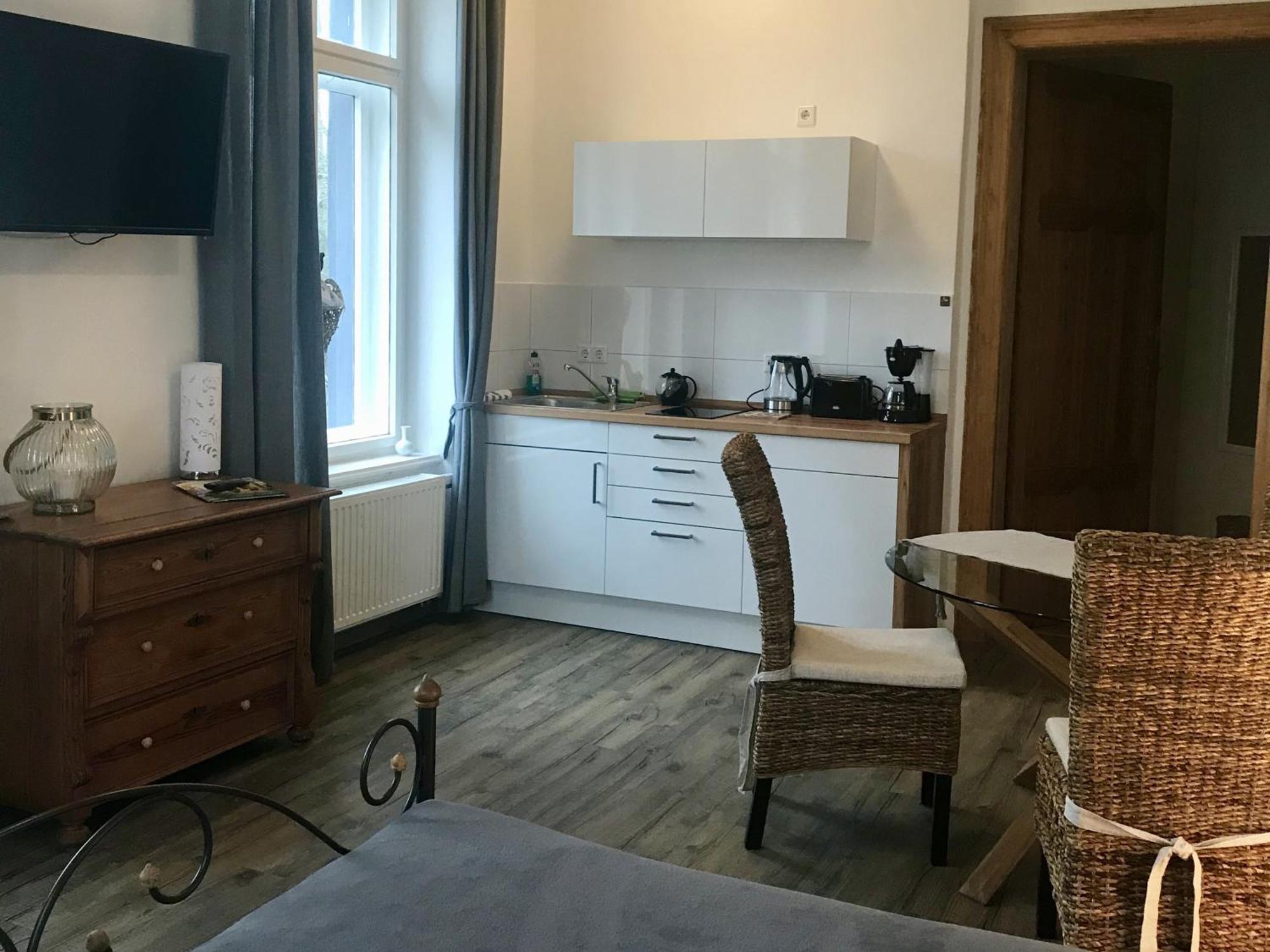 Görlitz Dein Gutshof Hotel & Ferienwohnungen חדר תמונה