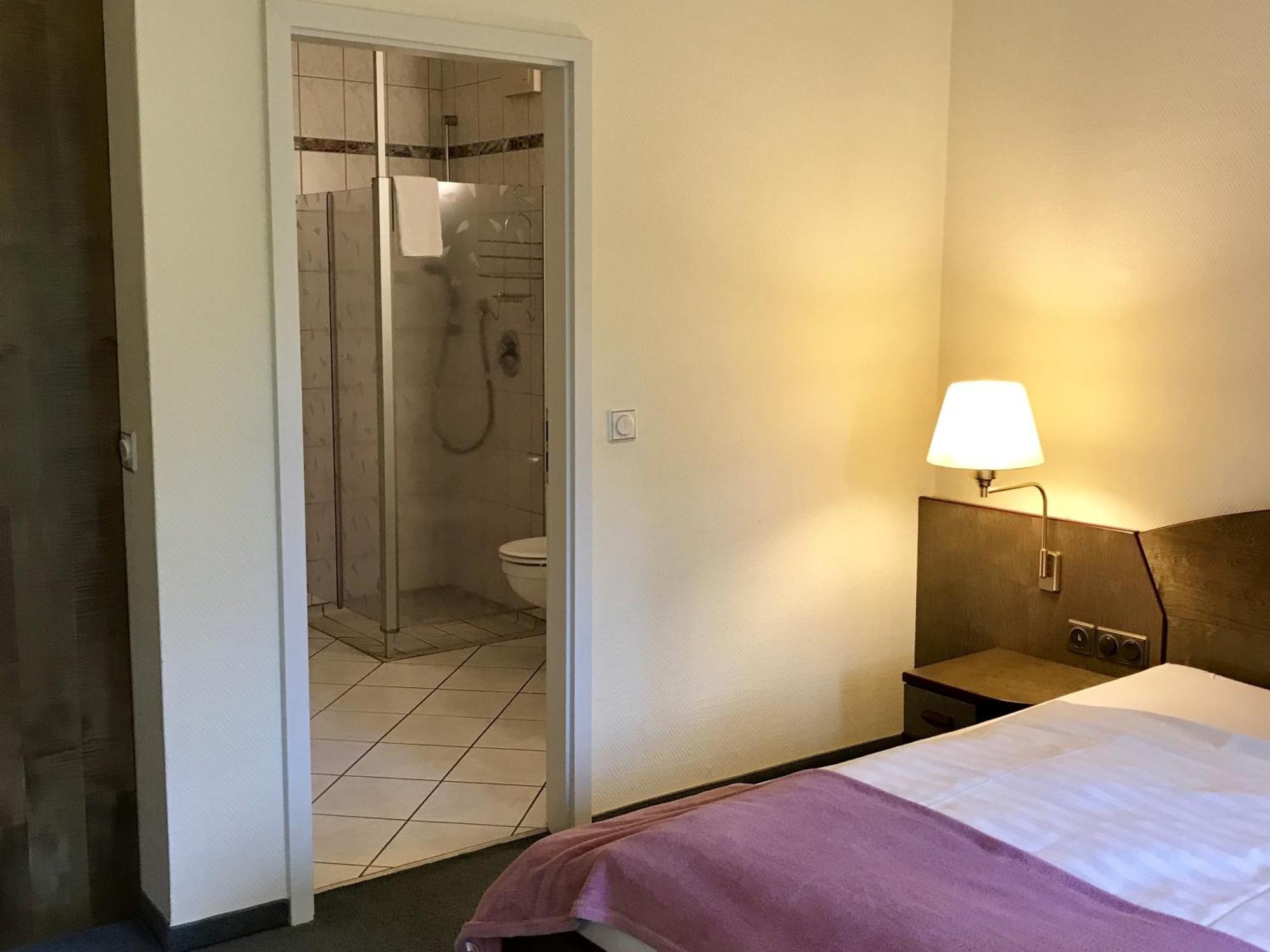 Görlitz Dein Gutshof Hotel & Ferienwohnungen חדר תמונה