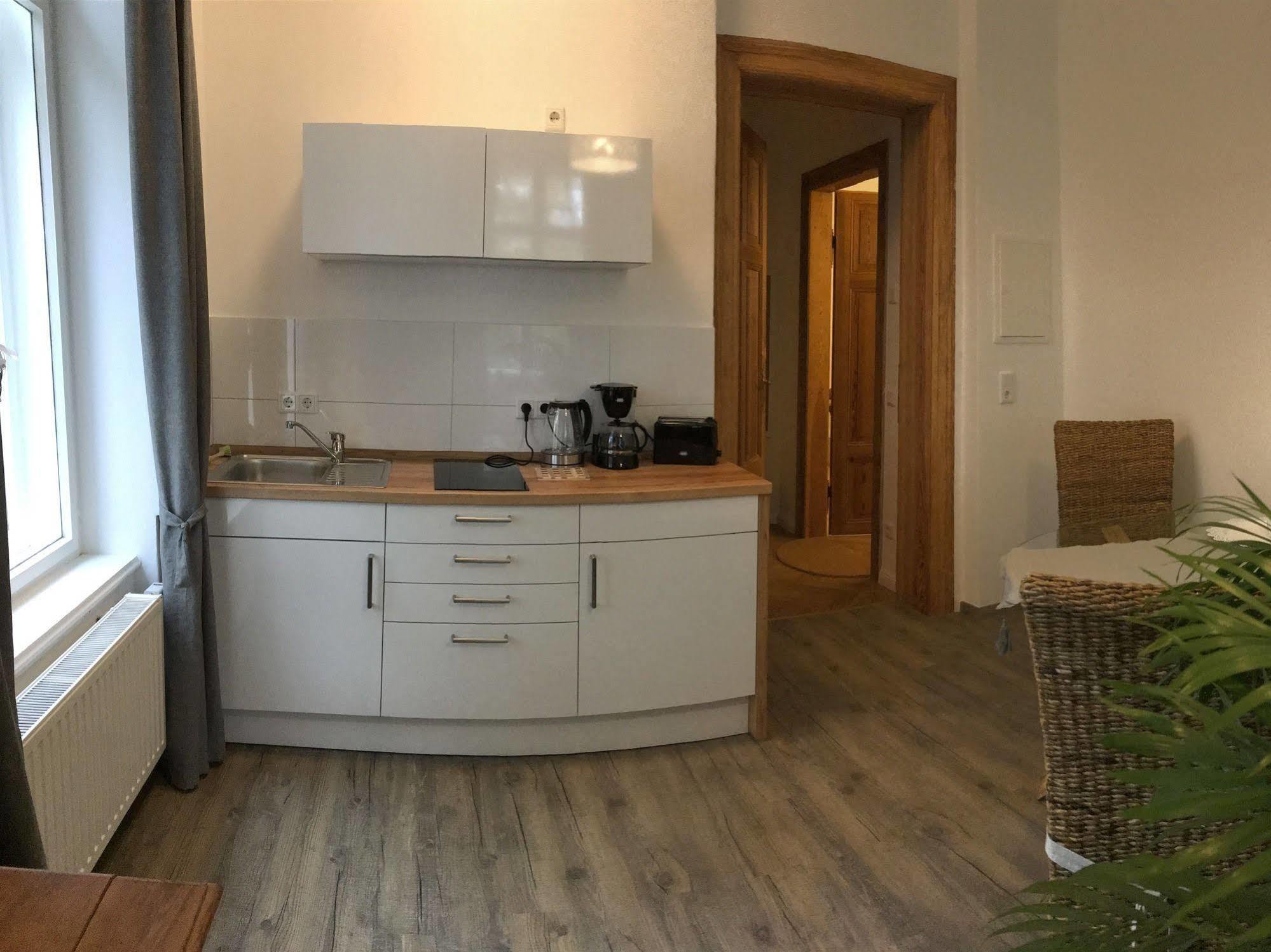 Görlitz Dein Gutshof Hotel & Ferienwohnungen מראה חיצוני תמונה