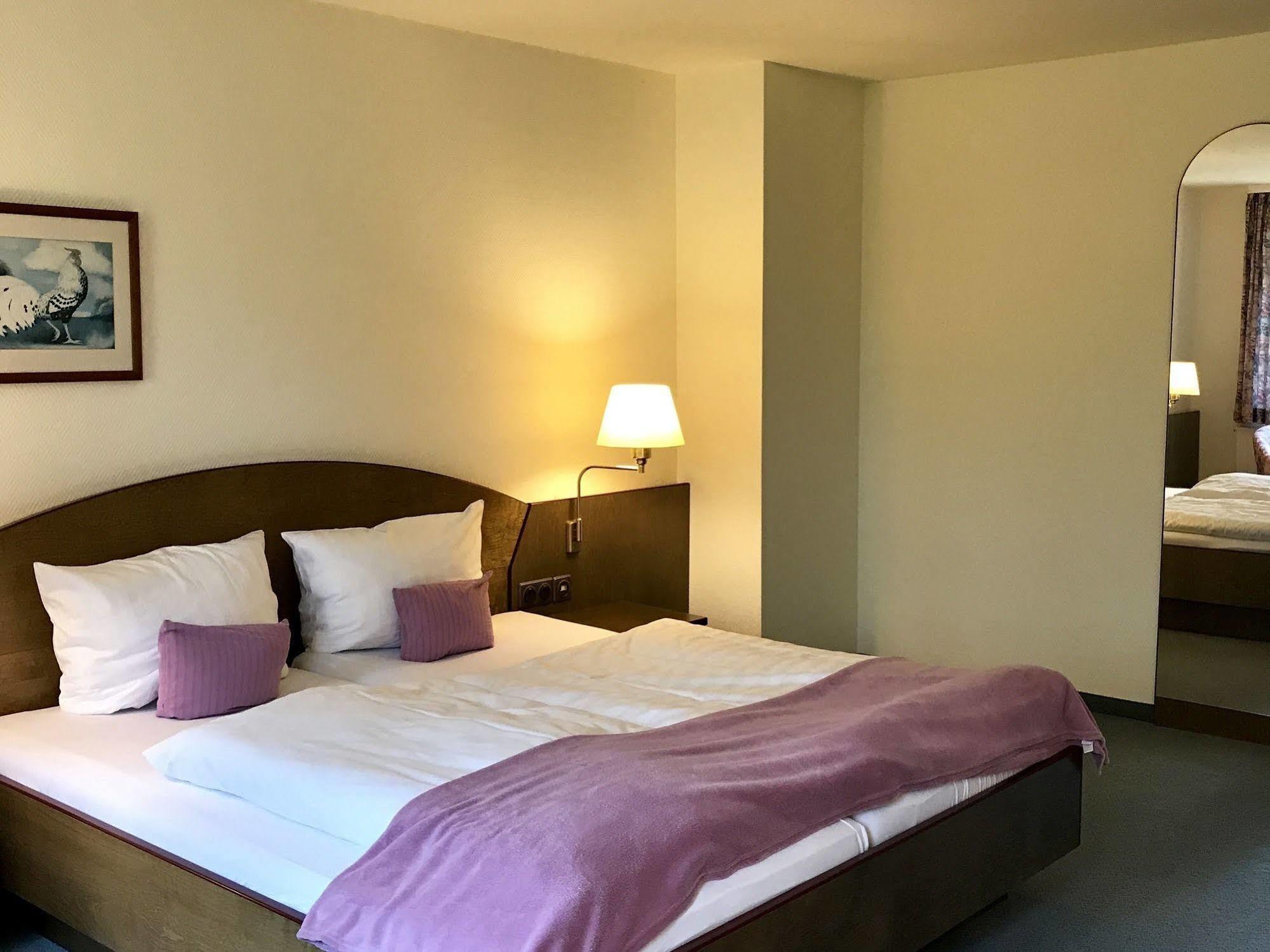 Görlitz Dein Gutshof Hotel & Ferienwohnungen מראה חיצוני תמונה