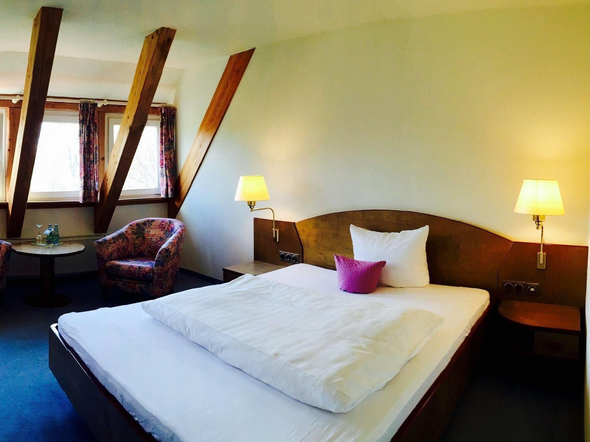 Görlitz Dein Gutshof Hotel & Ferienwohnungen מראה חיצוני תמונה